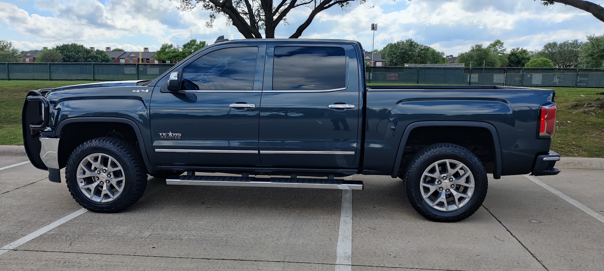 2018 GMC SIERRA 1500 CREW CAB SLT – Crazy Bobs Cars