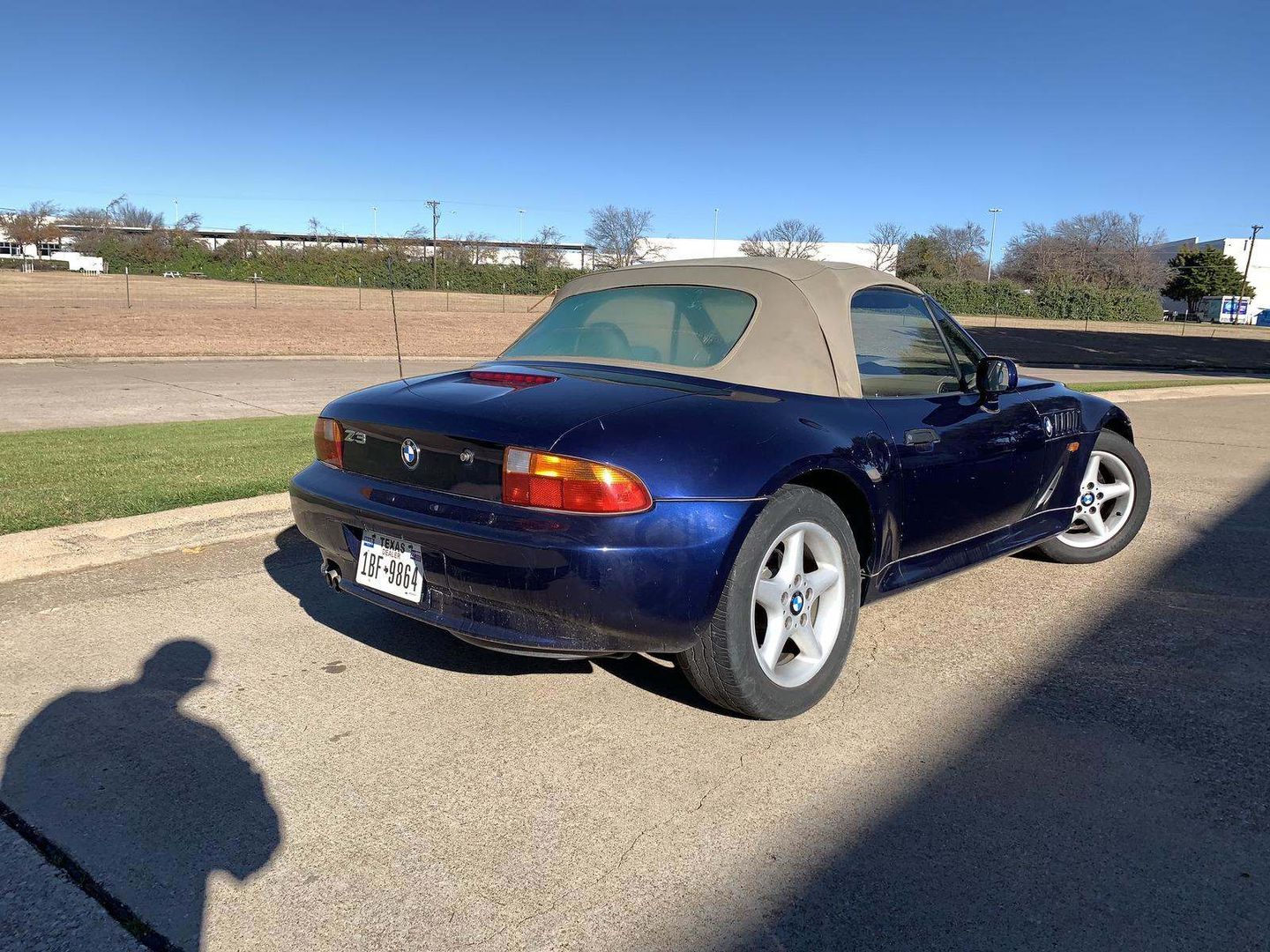 1997 BMW Z3 6-Cyl 2.8L Roadster - Crazy Bobs Cars